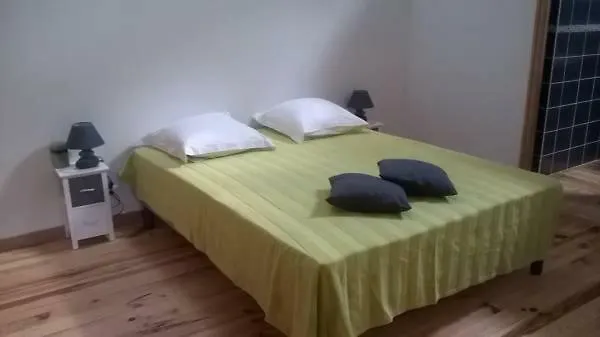 La Mirabelle * Montazeau