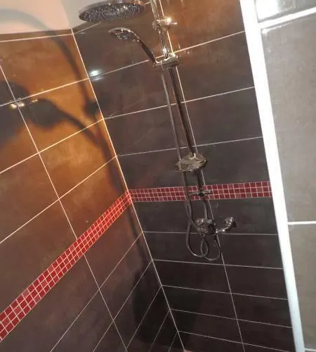 La Mirabelle Nyaraló